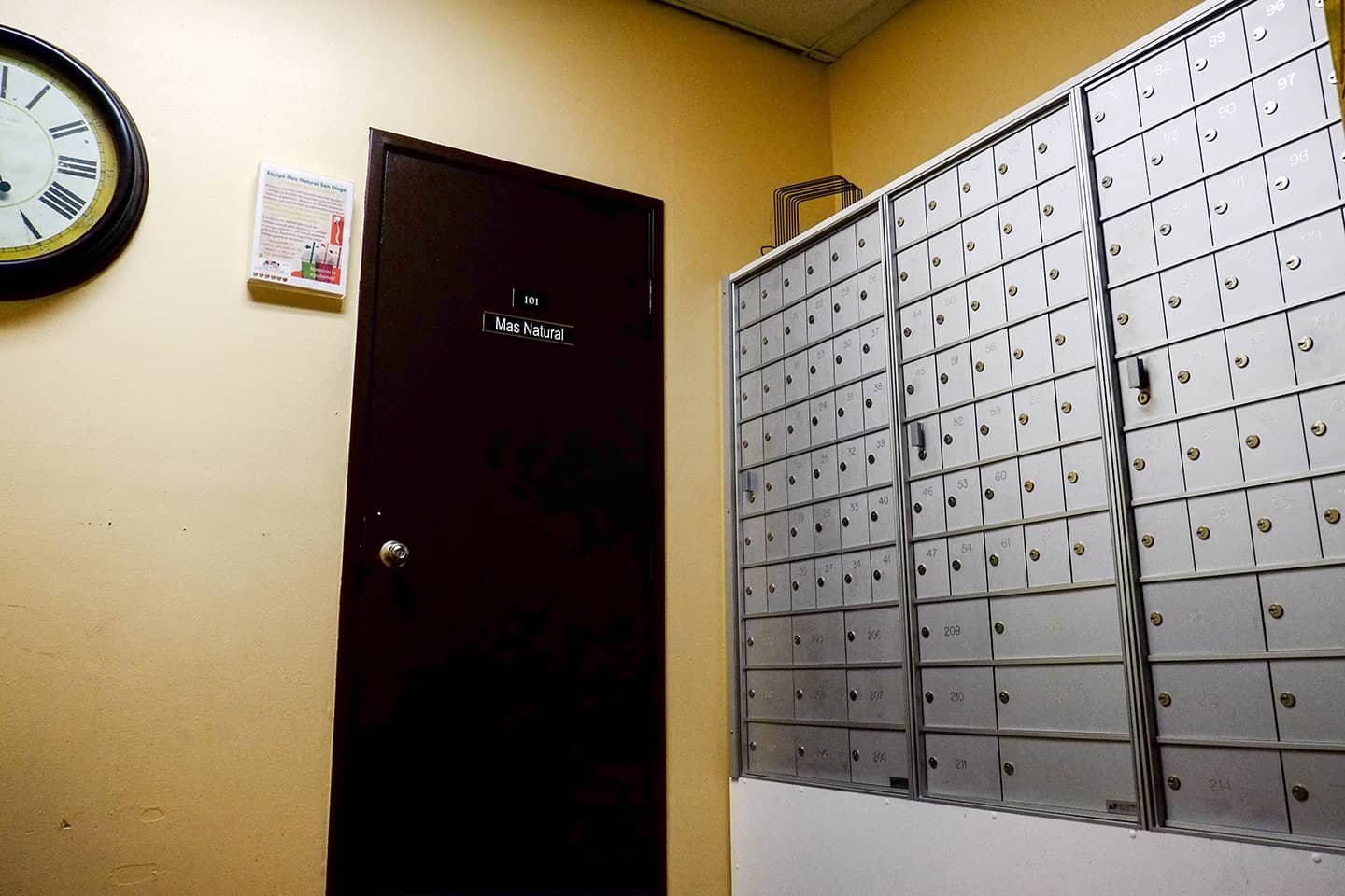 business address mailbox
